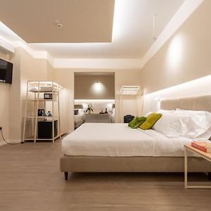 Six Luxury Rooms Pozzuoli